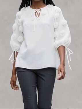 Women's White Floral Applique Peasant Blouse